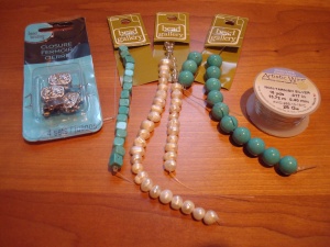 Materials for the necklace